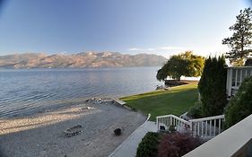 Seclusion Bay Resort